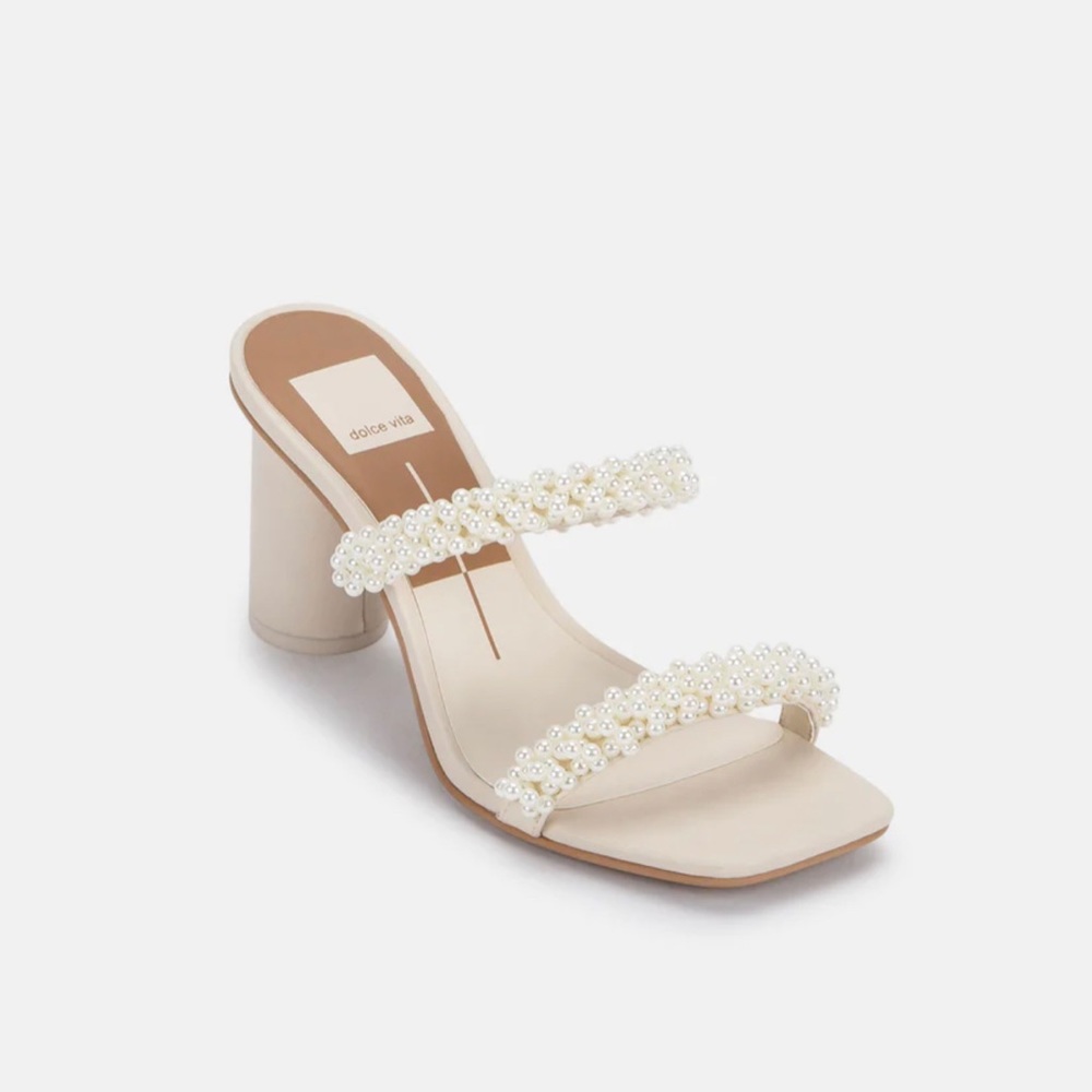 NEW! Dolce Vita Noel Heels